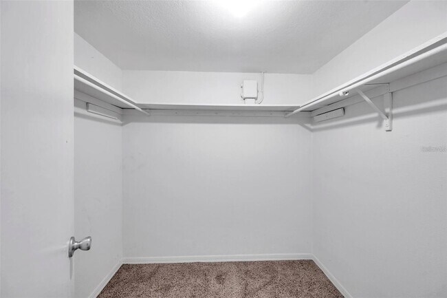 Building Photo - 107 Sea Horse Dr SE