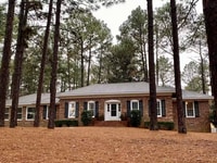 Building Photo - 147 Pine Ridge Dr