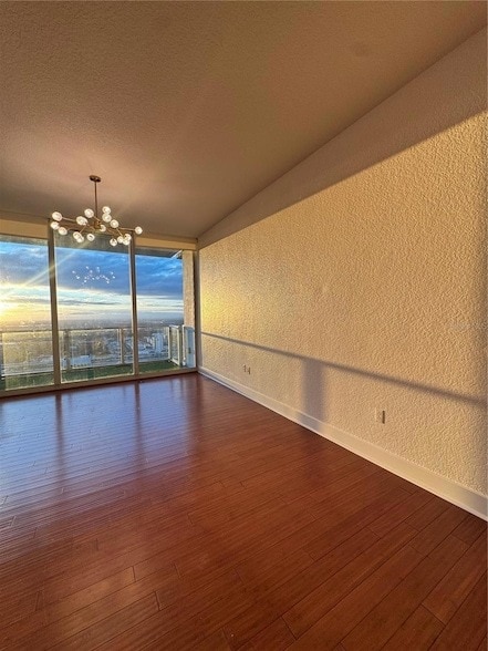 Building Photo - 150 E Robinson St