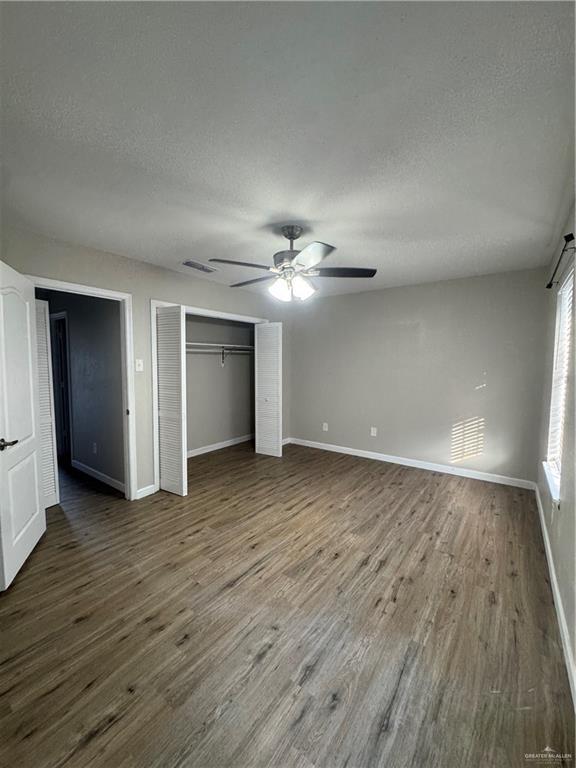 Building Photo - 12 South Dr