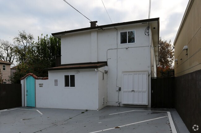 Building Photo - 1615 W St