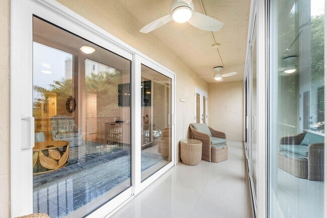 Building Photo - 7286 Huntington Ln