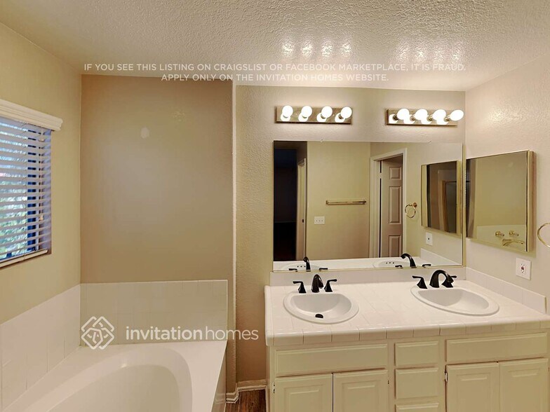 Building Photo - 40831 Mountain Pride Dr