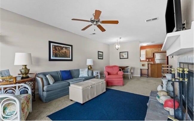 Building Photo - 1006 Brookhollow Dr