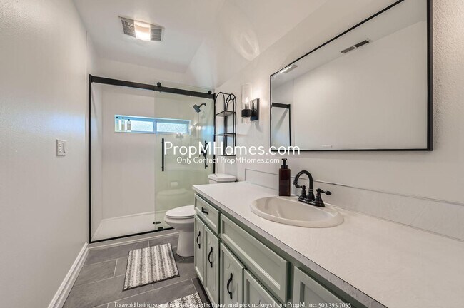 Building Photo - Charming Four Bedroom Home in Rockcreek!