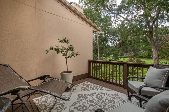 Building Photo - Immaculate Snee Farm Townhome for Rent!