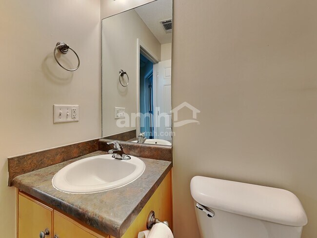 Building Photo - 230 Fontenot Dr