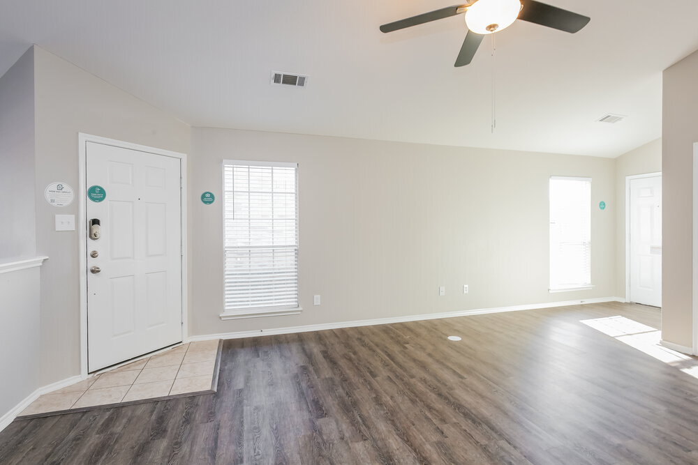 Building Photo - 1125 Browntop St