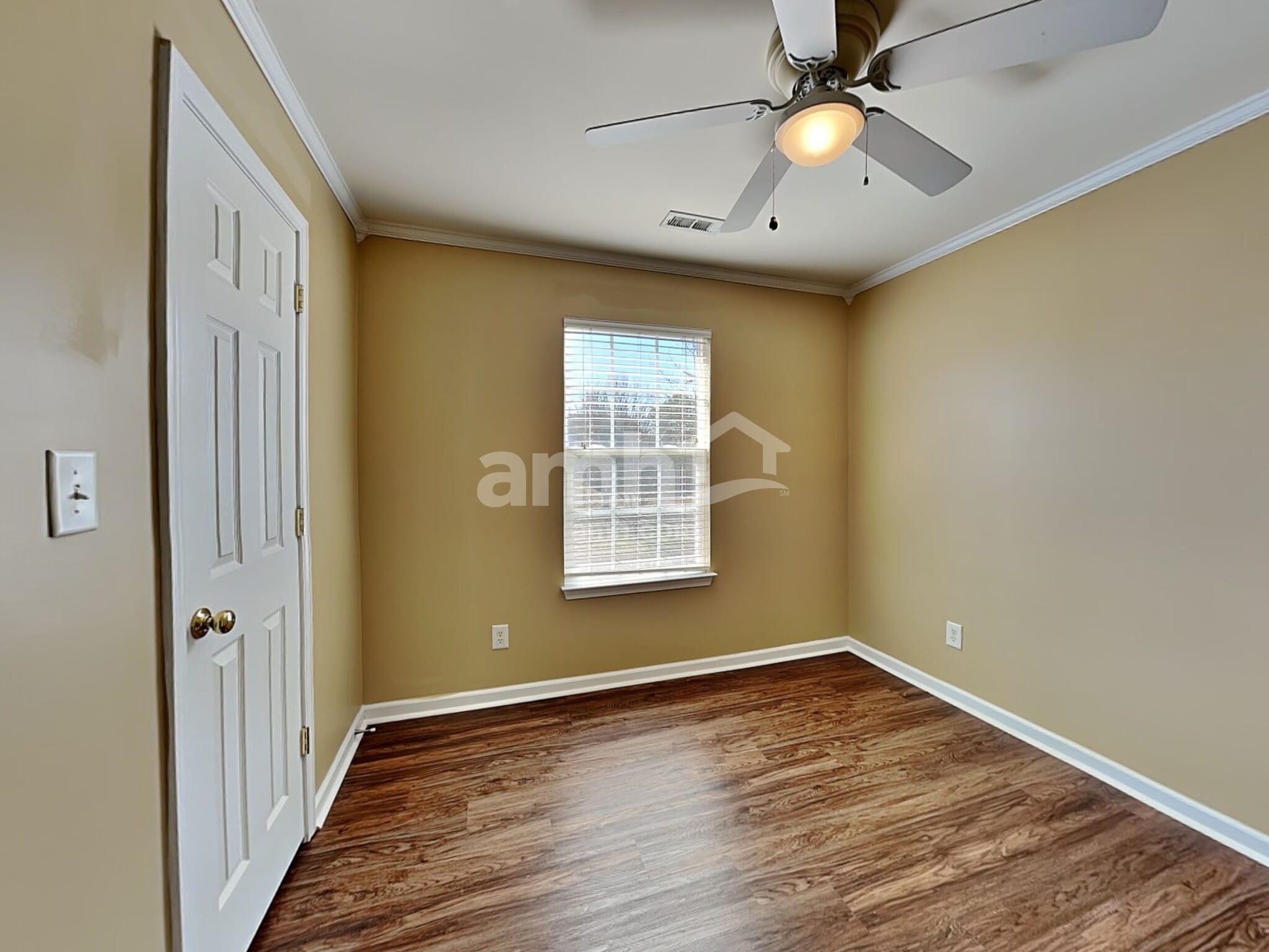 Building Photo - 205 N Fuquay Springs Ave