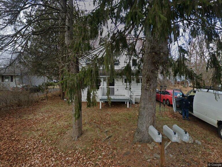 Building Photo - 341 Strouse Ave