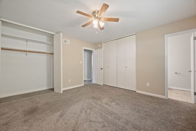 Building Photo - Move in Ready! Brick ranch home has 3 bedr...