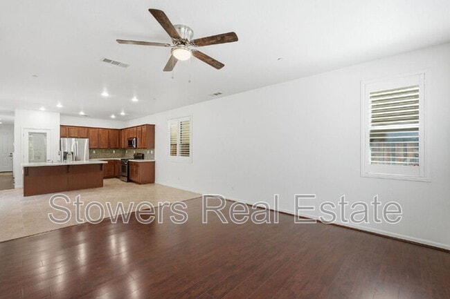 Building Photo - 651 N Andalusia Way