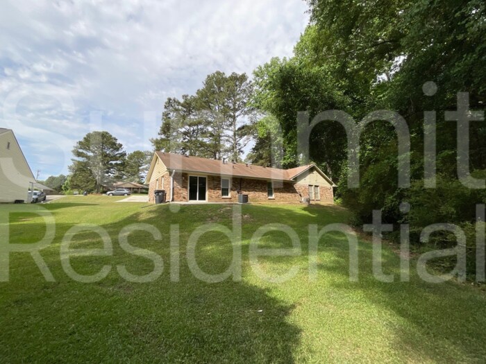 Building Photo - 3018 Dale Ct