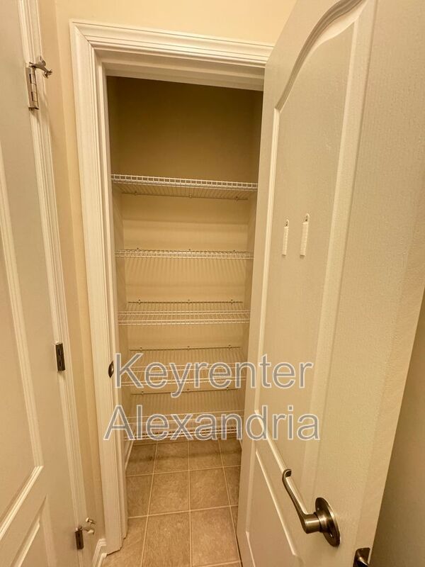 Building Photo - 4834 Dane Ridge Cir