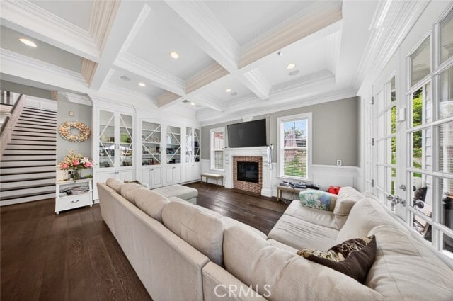 Building Photo - 4533 Farmdale Ave