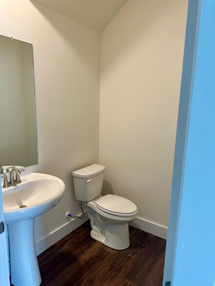 Building Photo - 3538 Bisham Wood Ln