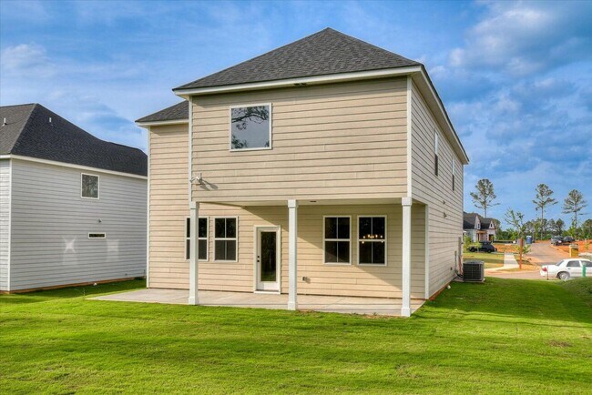 Building Photo - 2021 Warbler Dr
