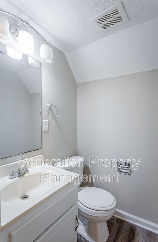 Building Photo - 1113 McBrien Rd