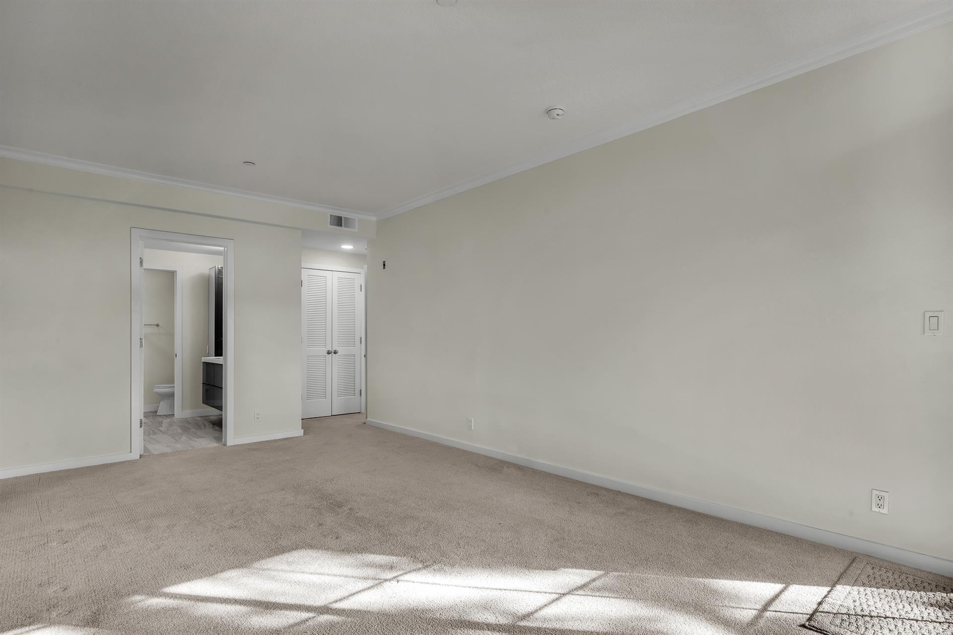 Building Photo - 200 N Swall Dr