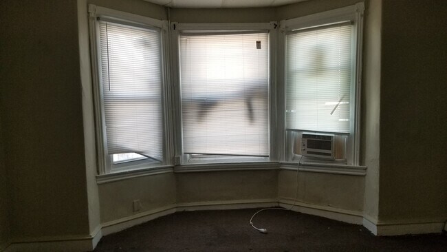 Primary Photo - 216 N 54th St
