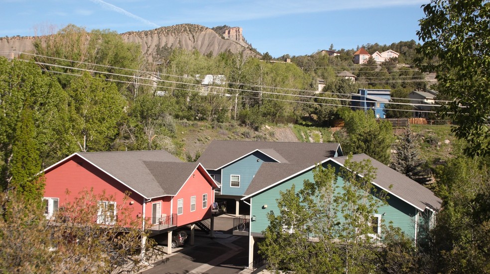 Building Photo - Riverbridge Apartments