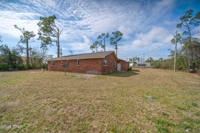 Building Photo - 3224 W Hwy 390