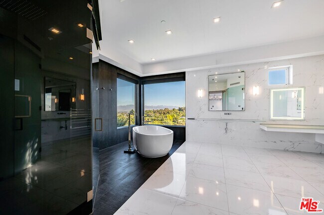 Building Photo - 16457 Westfall Pl