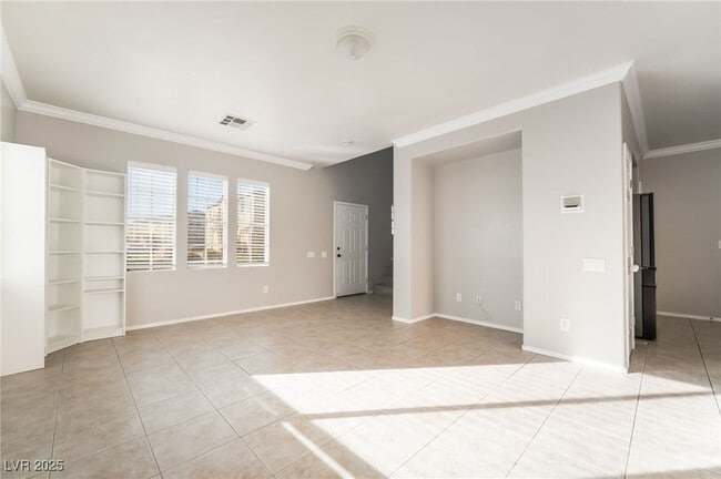 Building Photo - 9014 Salvatore St