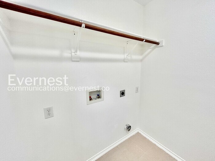 Building Photo - 11504 Aspen Creek Dr