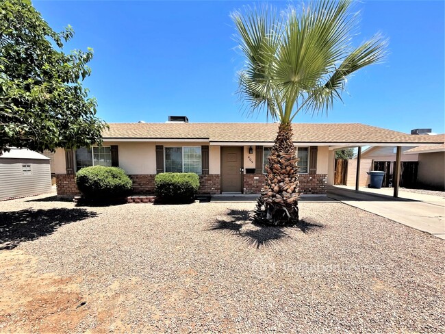 Primary Photo - 409 N Central Dr