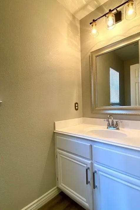 Building Photo - 9317 Mountain Rise Ave