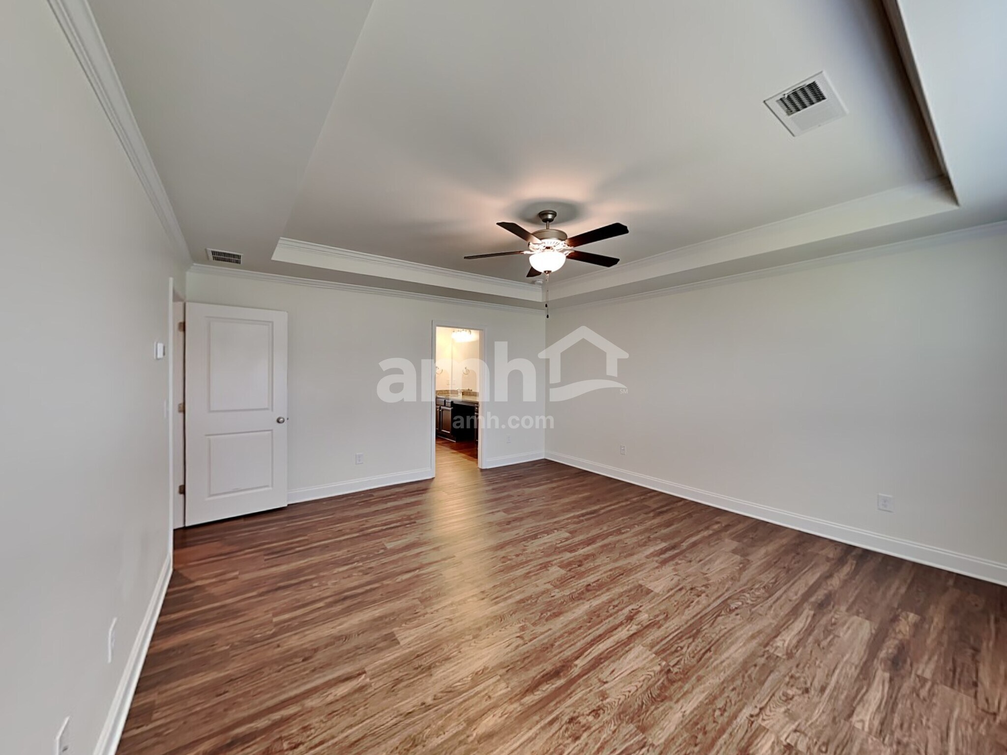 Building Photo - 5150 Smithbriar Dr