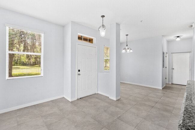Building Photo - 2341 Betsy Ross Ln