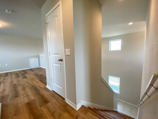 Building Photo - Wonderful 2 story, 3 bedroom home in South East Austin!