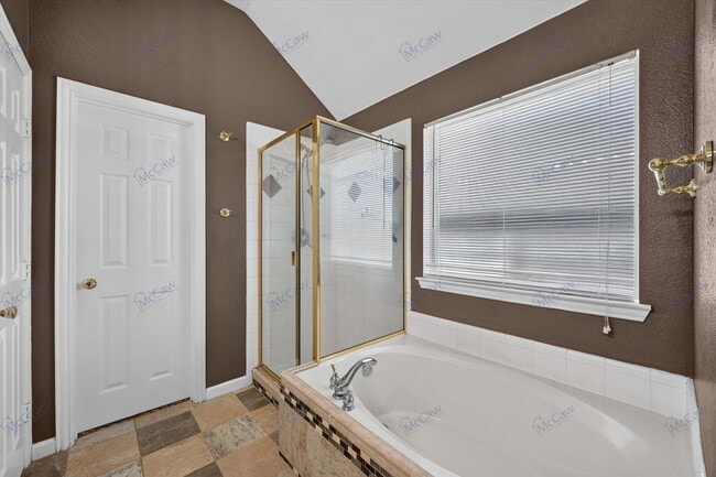 Building Photo - 5079 Postwood Dr