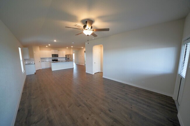 Building Photo - Like New Home in Red River Ranch (Cibolo)! -  Realtor Commission: $500