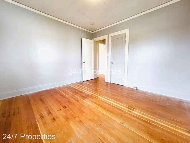 Building Photo - 4 br, 2 bath House - 1020 N Holland Ave
