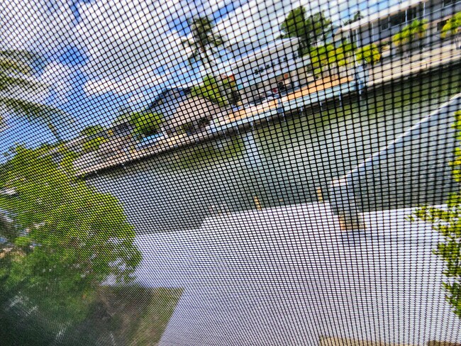 Building Photo - 135 Tequesta St