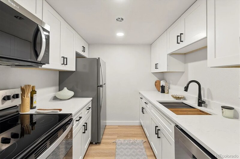Building Photo - 7770 W 38th Ave