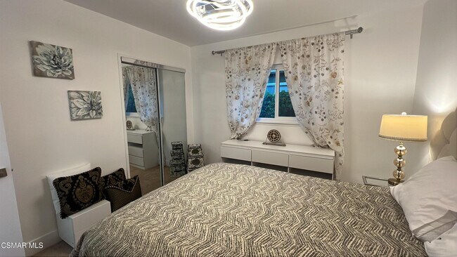 Building Photo - 1572 Dover Ave