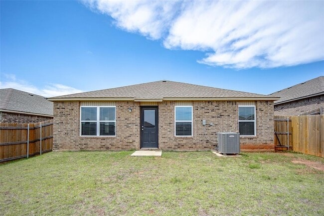 Building Photo - 11744 NW 99th Ter