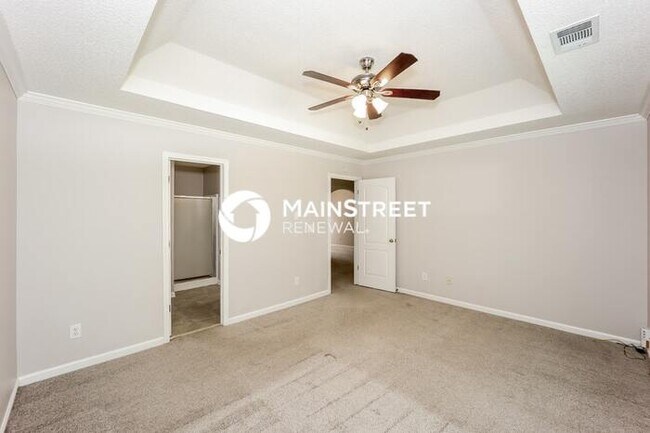 Building Photo - 3 Bedroom Pet-Friendly Home in Jonesboro, GA with Main Street Renewal