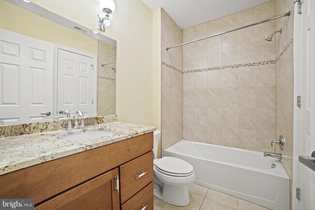 Building Photo - 5709 Wilson Ln