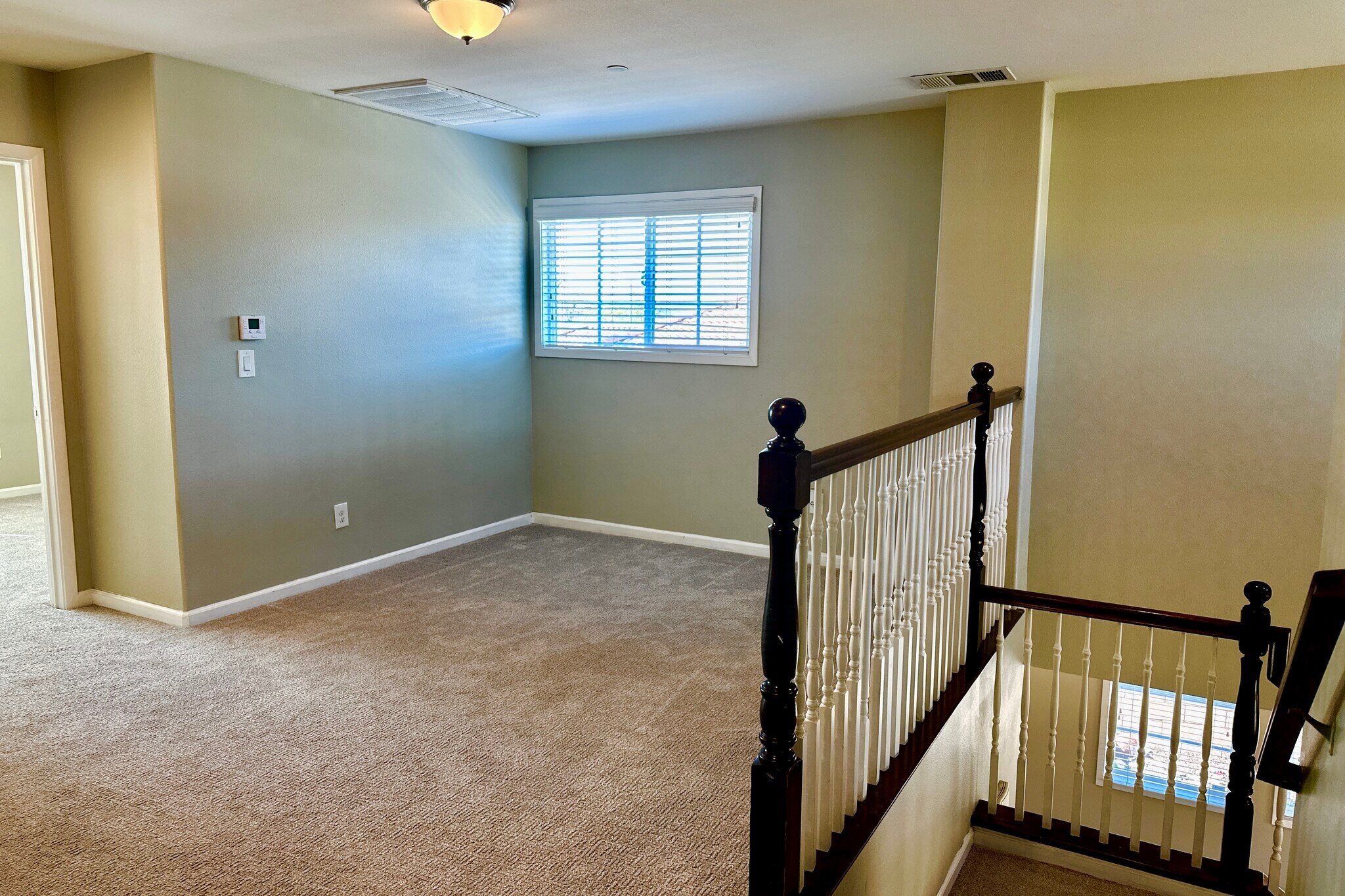 Building Photo - 16628 Atlas Ln