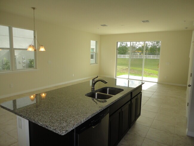 Building Photo - 3/2.5 Town Home in Winter Park!