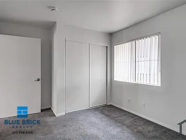 Building Photo - 15231 Sherman Way