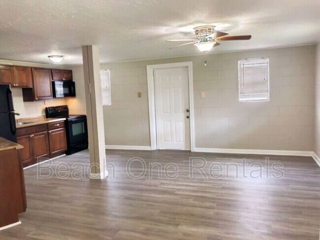 Building Photo - 3391 Hwy 378