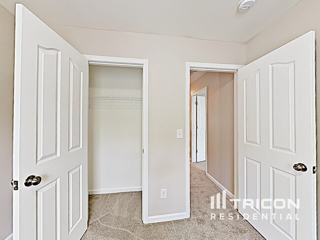Building Photo - 4932 Magnasco Ln