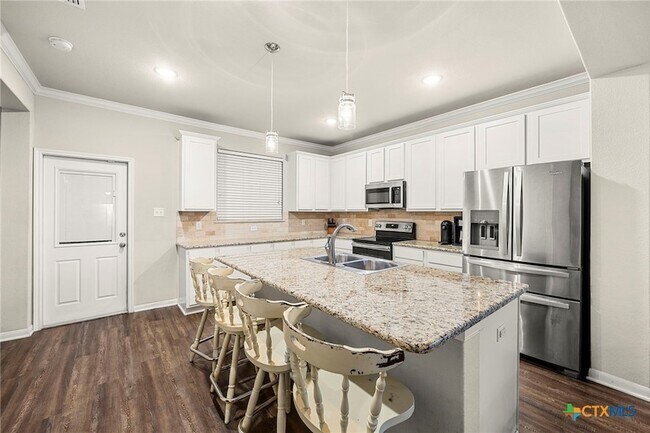 Building Photo - 7521 Copper Creek Trail