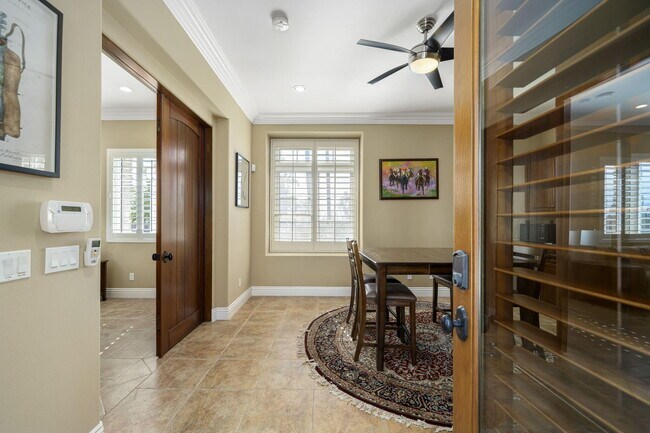 Building Photo - 56985 Village Dr